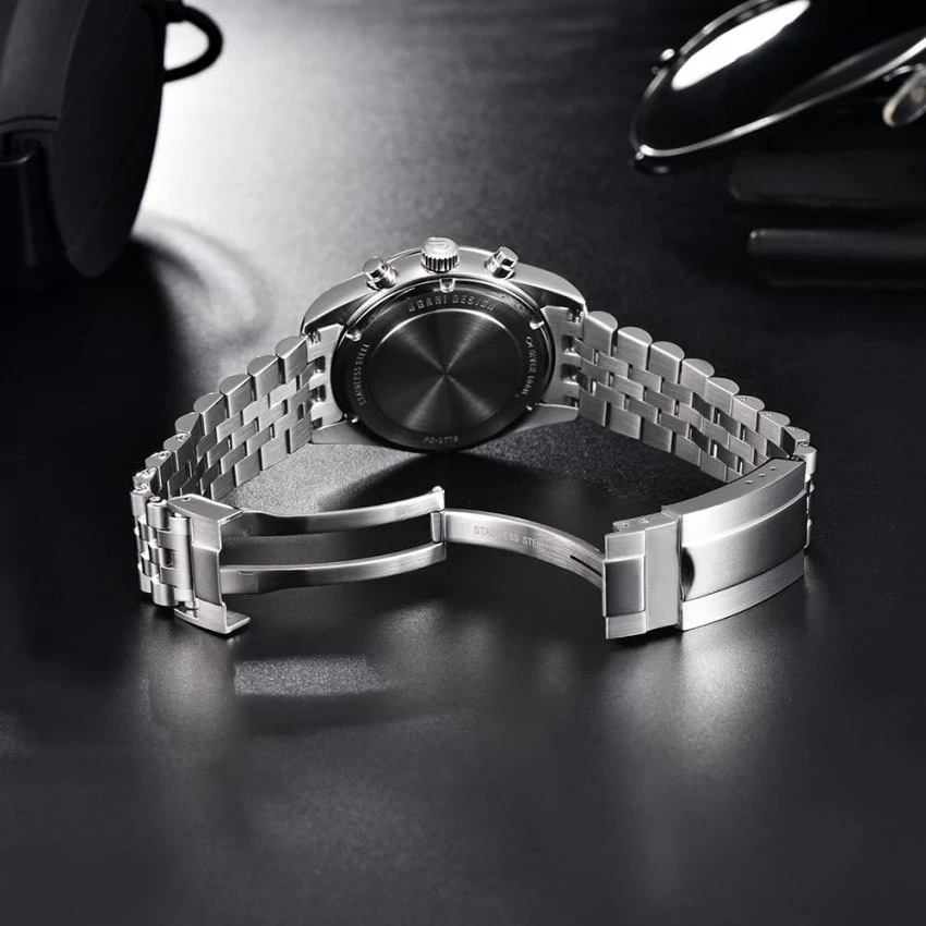 VK64 Movement Stainless Steel Wristwatch For Men